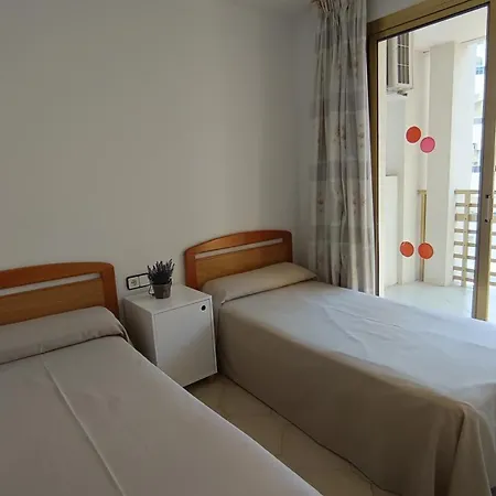 Rentalmar Novelty Families Only Apartment